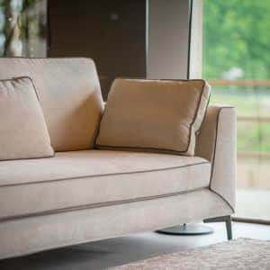 Licht bruin interieurontwerptrends bankhoezen